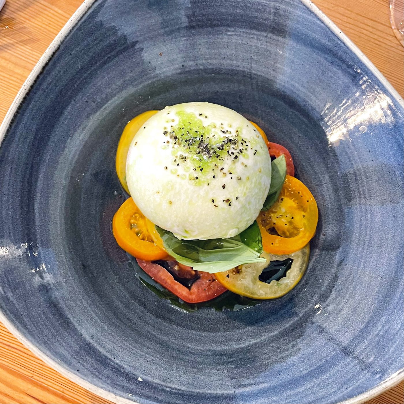 Burrata with tomatoes